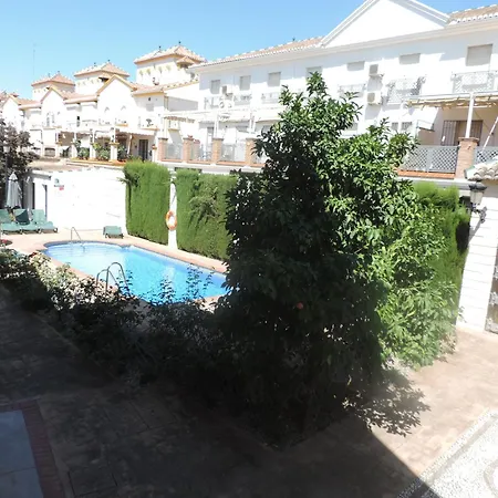 Apartamentos Caseria De Comares-2